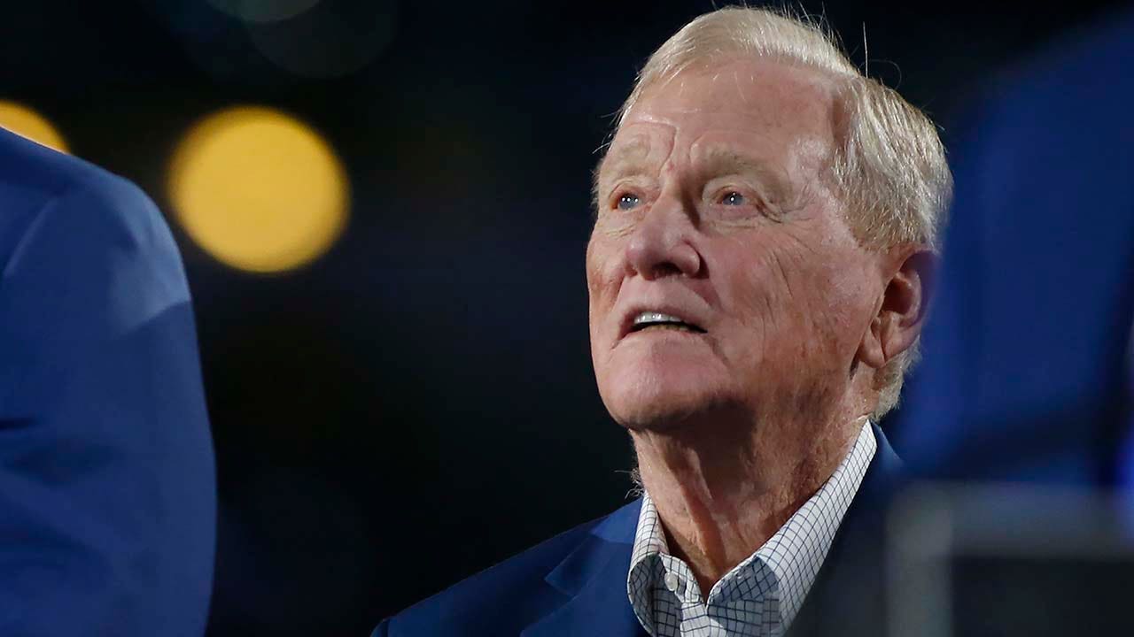 Mantan GM NFL Bill Polian mengonfirmasi pemungutan suara Belichick Hall of Fame, menyangkal laporan