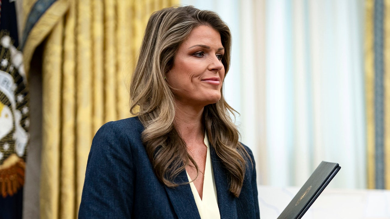 Federal judge presses Lindsey Halligan on why she is using US attorney title Federal judge presses Lindsey Halligan on why she is using US attorney title