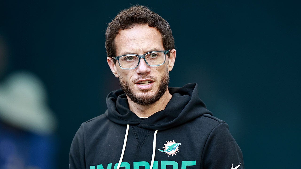 NFL firing wave leaves a quarter of teams without head coaches