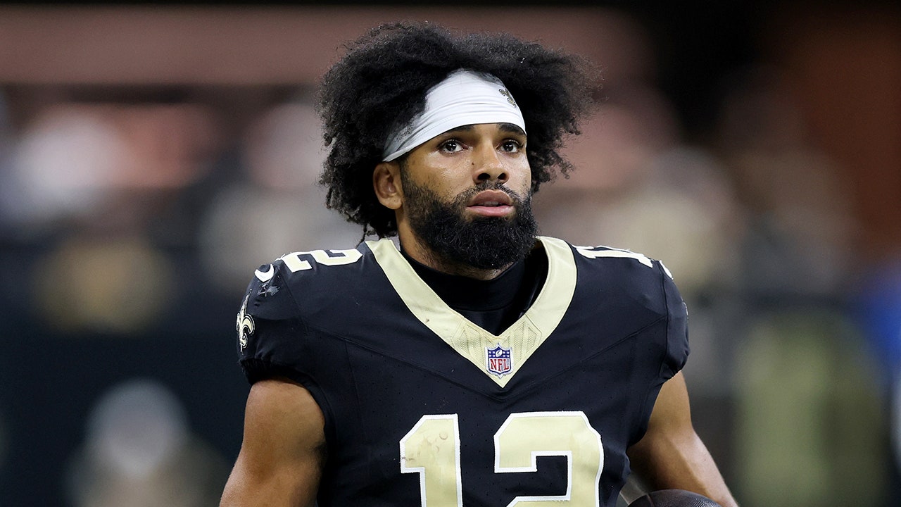 Saints star wide receiver hospitalized after blood clot was found in his lung: report Saints star wide receiver hospitalized after blood clot was found in his lung: report