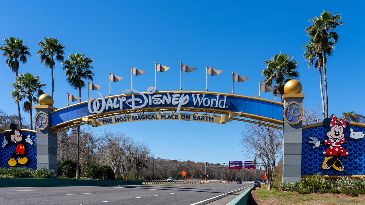 Disney shuts down widely used free parking hack as spring crowds surge