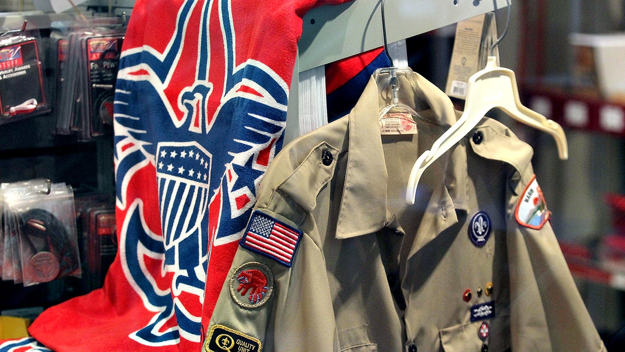 Het Ministerie van Oorlog zegt dat Scouting America het DEI-beleid moet afschaffen om de federale steun te behouden