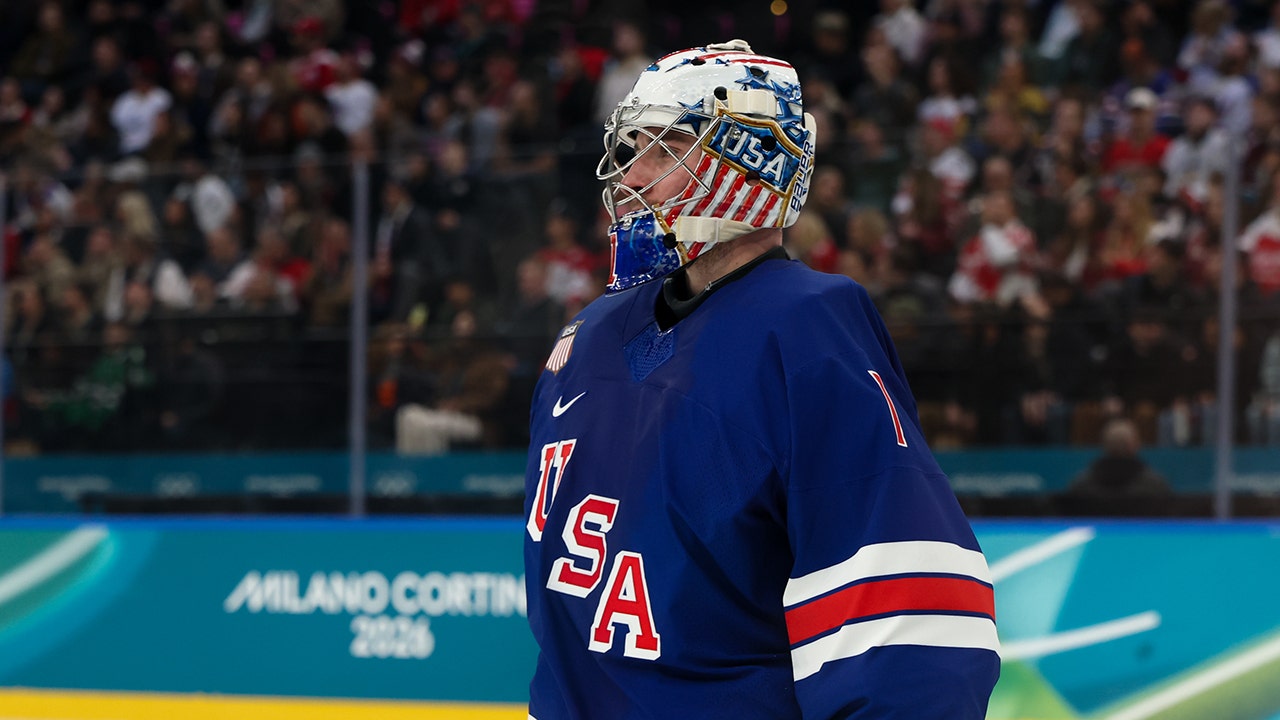 Jeremy Swayman dari Tim AS mengatakan para pemain seharusnya ‘bereaksi berbeda’ terhadap Trump