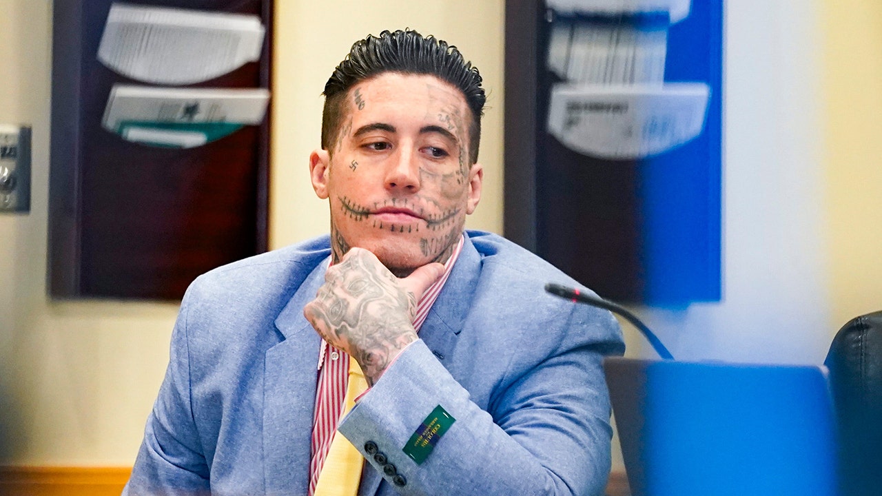 Wade Wilson sits in the courtroom during the start of his capital murder trial at the Lee County Courthouse in Fort Myers on Monday, June 3, 2024. Wilson is facing two first-degree murder charges among others. (© Jonah Hinebaugh/Naples Daily News/USA Today Network-Florida / USA TODAY NETWORK)