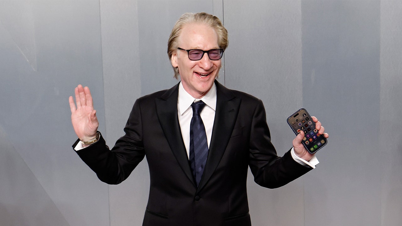 Comedian Bill Maher to receive Kennedy Center’s Mark Twain humor prize after initial White House denial Comedian Bill Maher to receive Kennedy Center’s Mark Twain humor prize after initial White House denial