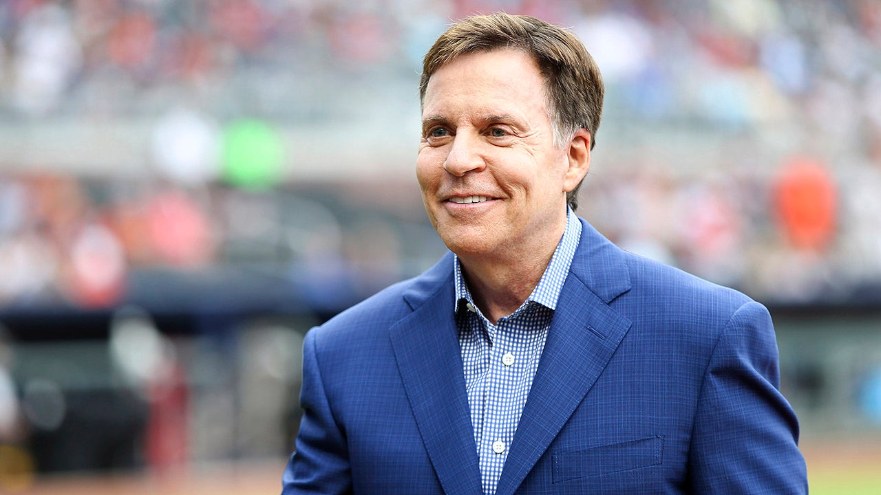 Bob Costas says ‘common sense is not transphobic’ after IOC bans trans athletes from women’s competition Bob Costas says ‘common sense is not transphobic’ after IOC bans trans athletes from women’s competition
