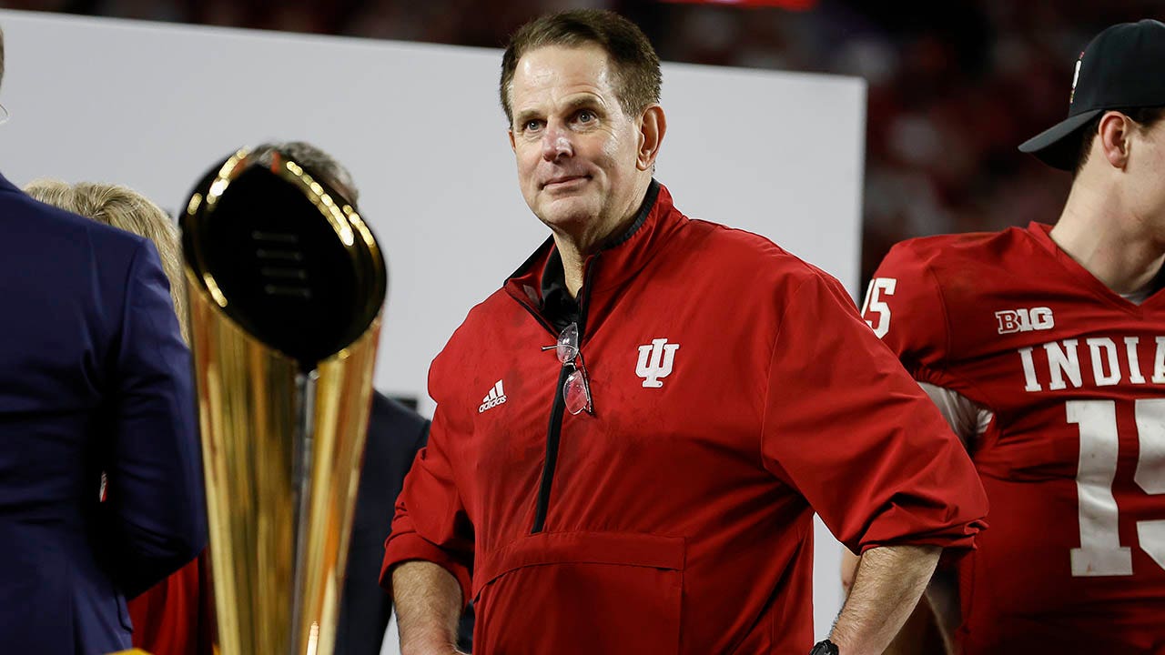 Curt Cignetti reveals how working for Nick Saban changed everything: ‘Every day was 4th-and-1’ Curt Cignetti reveals how working for Nick Saban changed everything: ‘Every day was 4th-and-1’