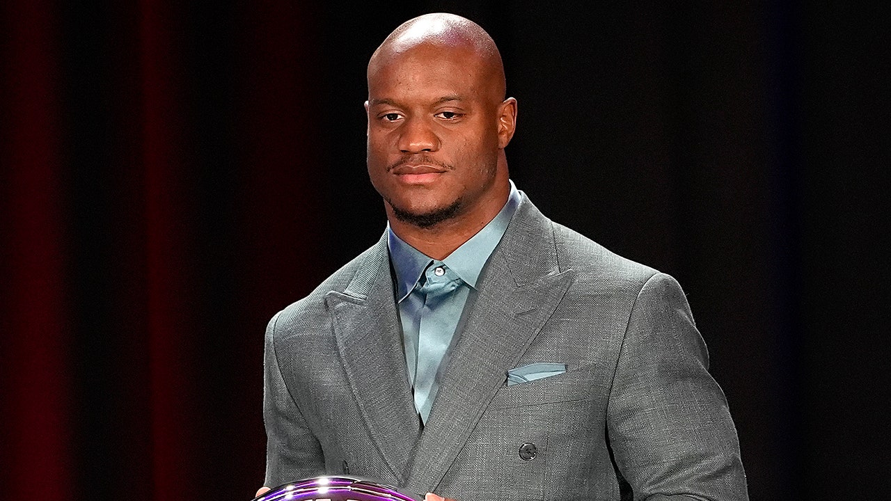 Super Bowl MVP Kenneth Walker III is poised for free agency after the Seahawks' franchise tag decision