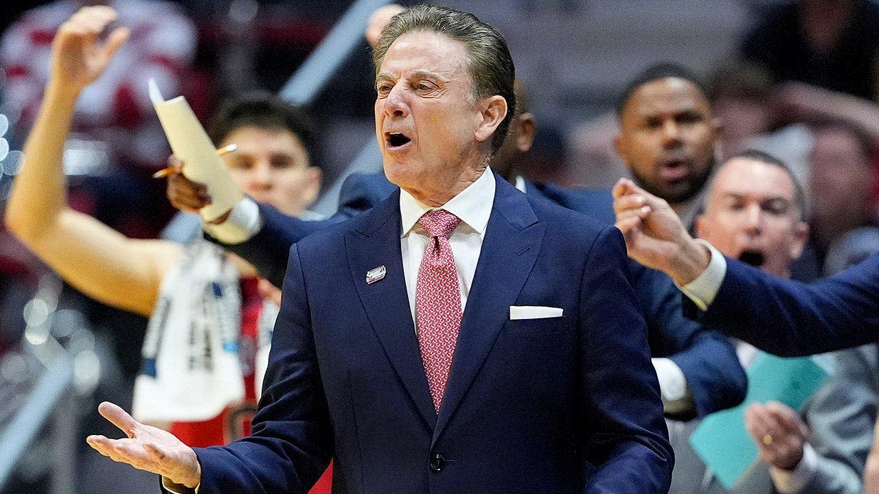 Rick Pitino offers sharp suggestion to NCAA after St John’s crushing loss to Duke: ‘Left us disappointed’ Rick Pitino offers sharp suggestion to NCAA after St John’s crushing loss to Duke: ‘Left us disappointed’