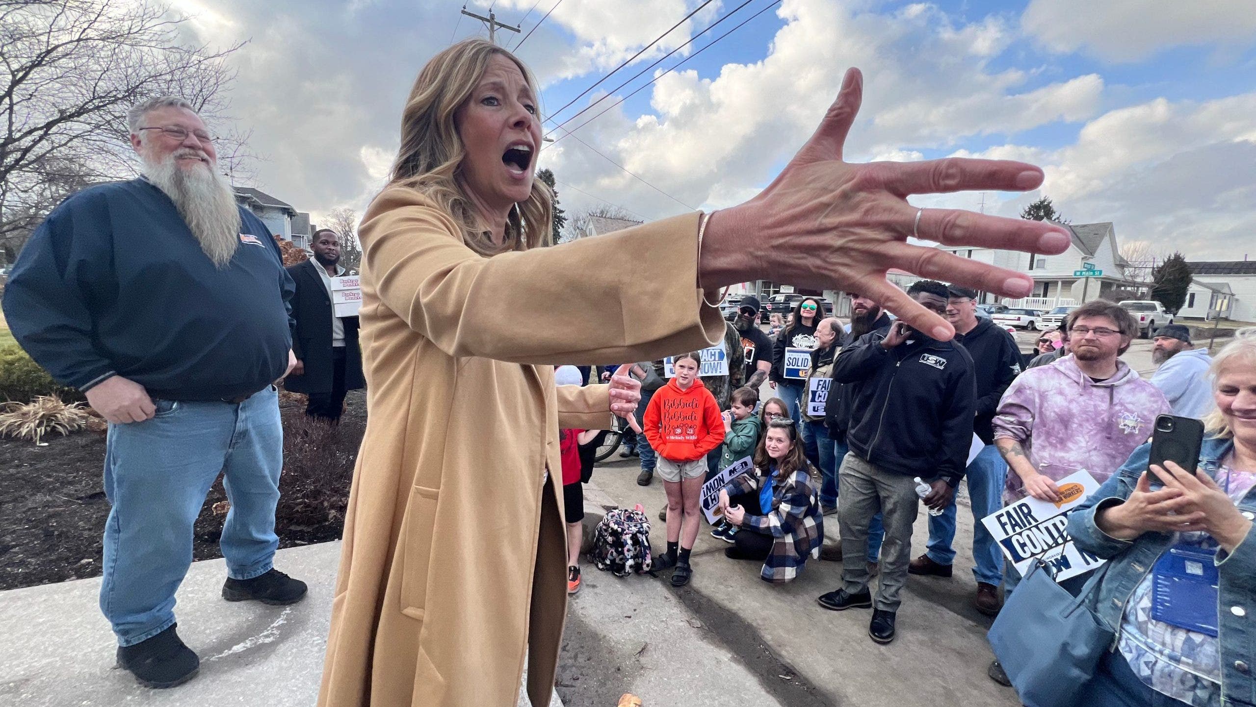 EXCLUSIVO: Amy Acton elimina publicaciones de COVID que muestran abusos extraños por parte de los fanáticos de los Browns