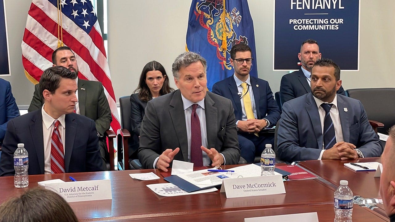 Kash Patel en McCormick ontmoeten de families van fentanyl-slachtoffers in Allentown