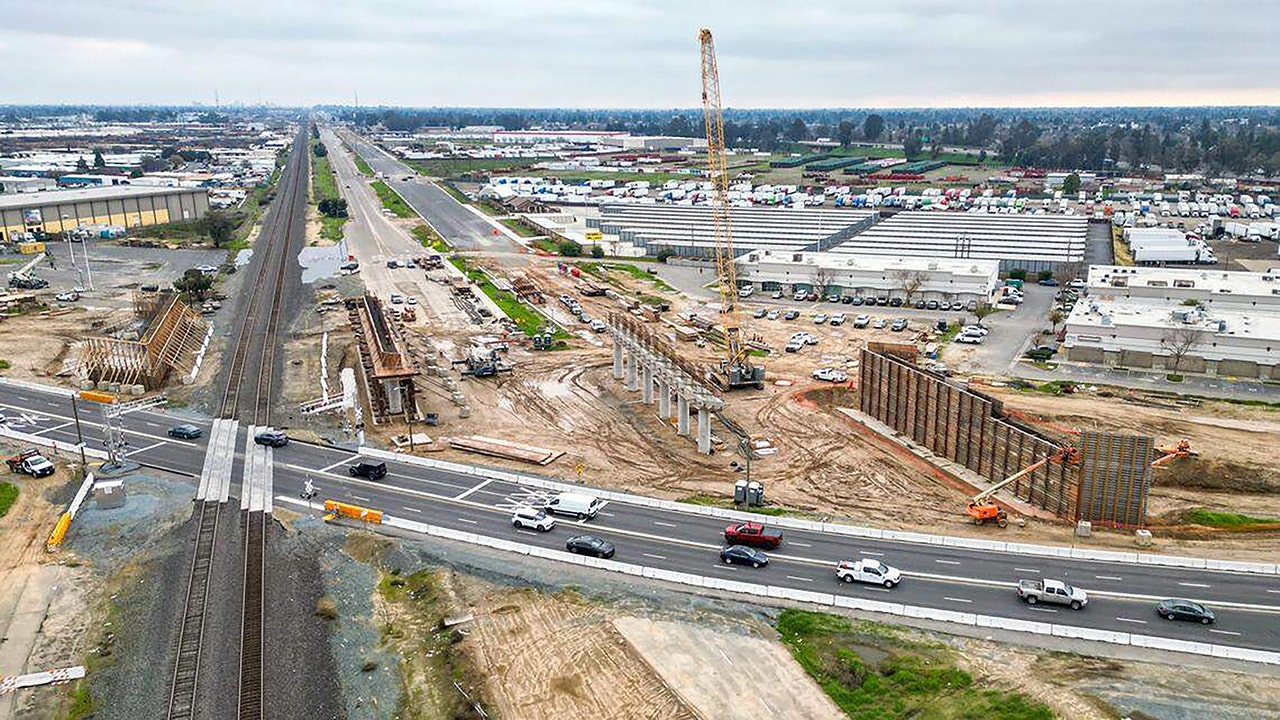 California's high-speed rail fiasco exposed in brutal '60 Minutes' segment