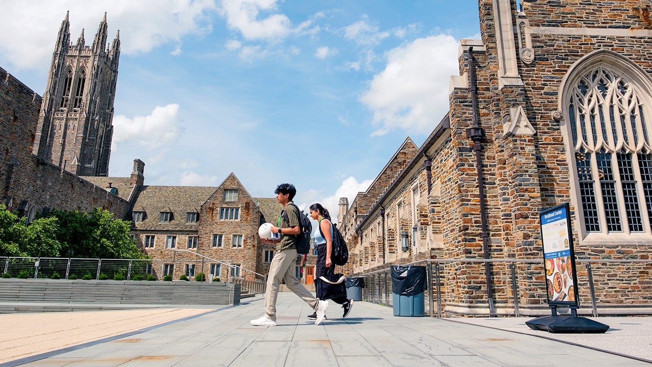 جامعة ديوك تعلق فصل SJP بسبب مزاعم منشورات معادية للسامية