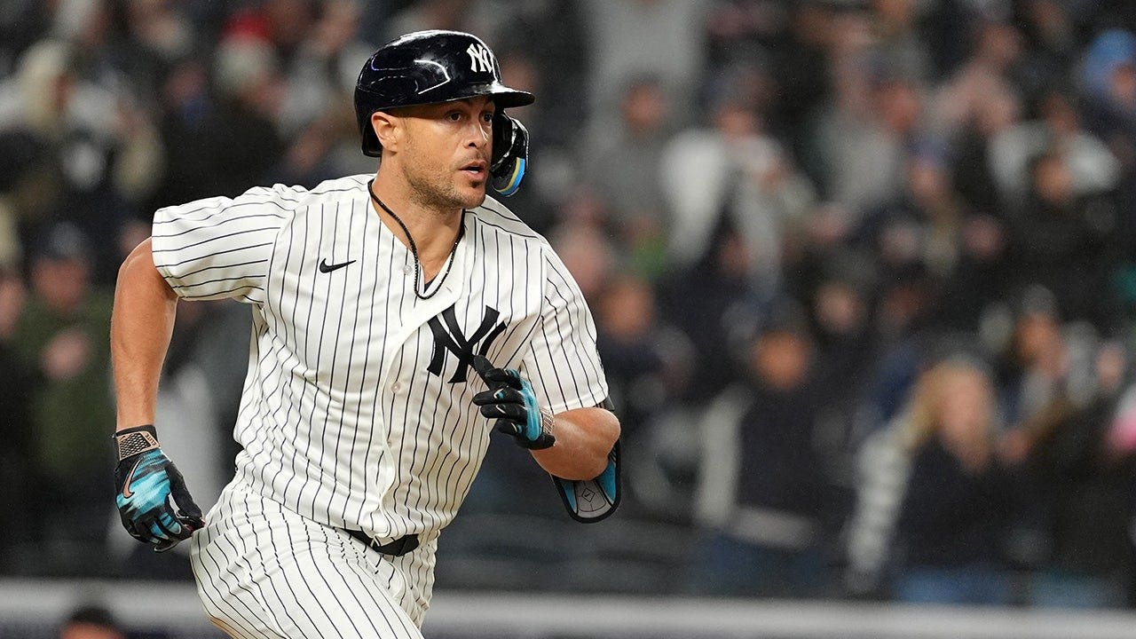 Yankees' Giancarlo Stanton steals first base since 2020 in team's win over Marlins
