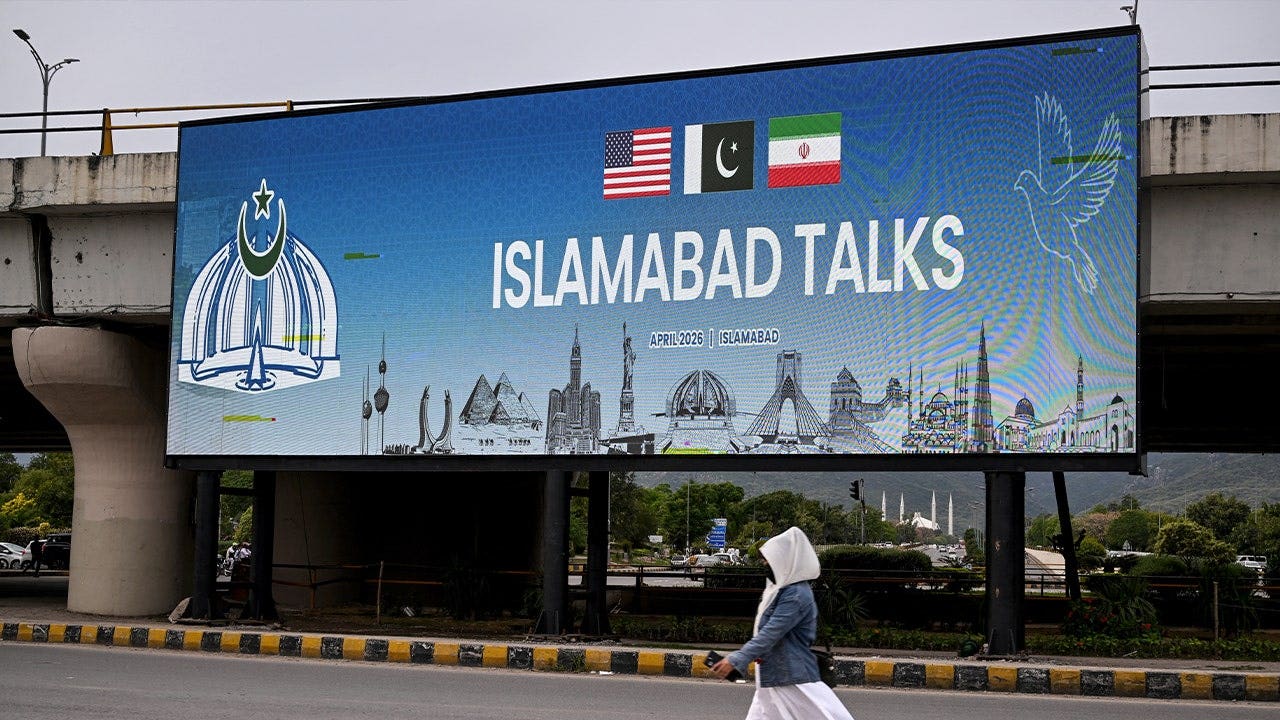 Pakistani general says Iran diplomacy still 'alive, despite US blockade, failed talks