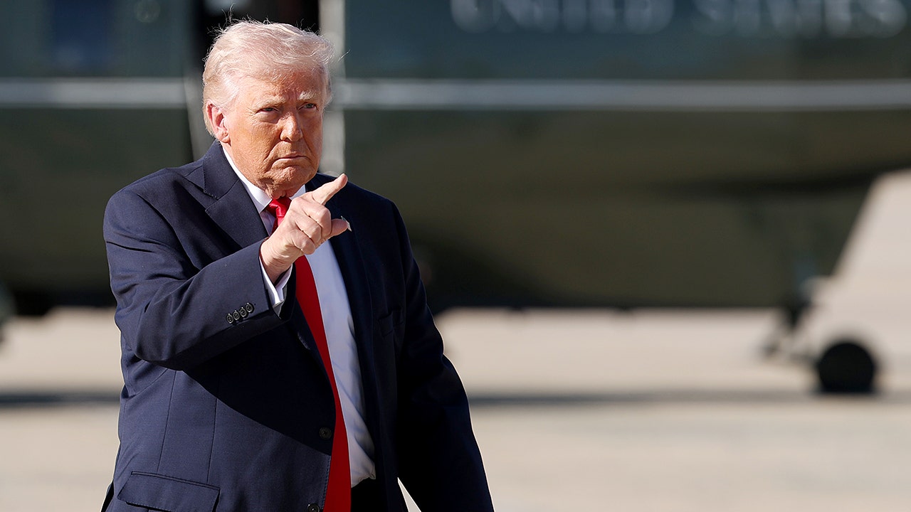 Poll: Boomers Mad at Trump 'Cause He Ain't Telepathic, Apparently