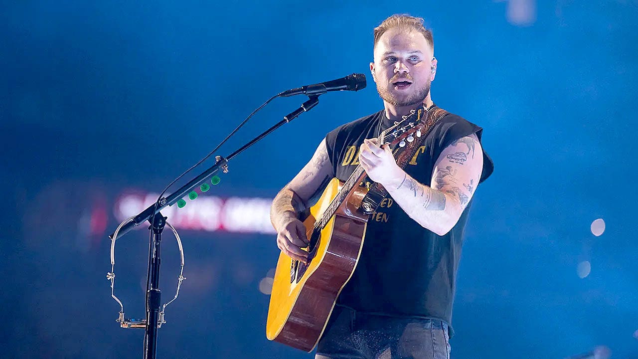 يقول زاك بريان إنه اضطر لإلغاء عرضه في تولسا بسبب الطقس