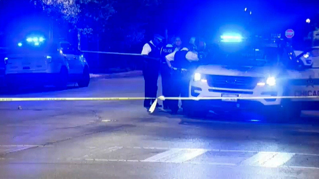 Chicago sees at least 25 shot over Memorial Day weekend as police cancel officers’ days off Chicago sees at least 25 shot over Memorial Day weekend as police cancel officers’ days off