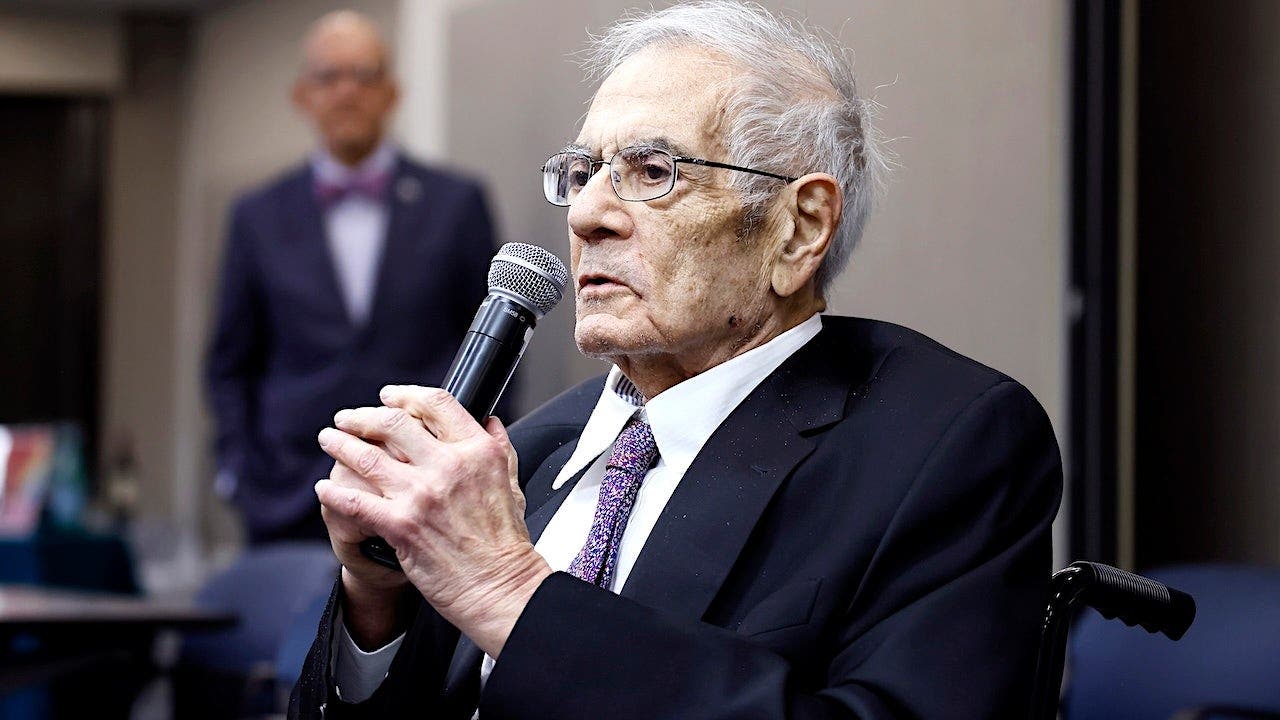 Barney Frank, Champion of Financial Reform and LGBTQ+ Rights, Passes Away