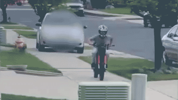 Washington driver chases boy on dirt bike down sidewalk, gets hit with multiple charges