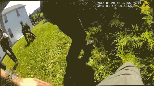 85-year-old ‘hero’ stops man posing as utility worker trying to kidnap woman, authorities say