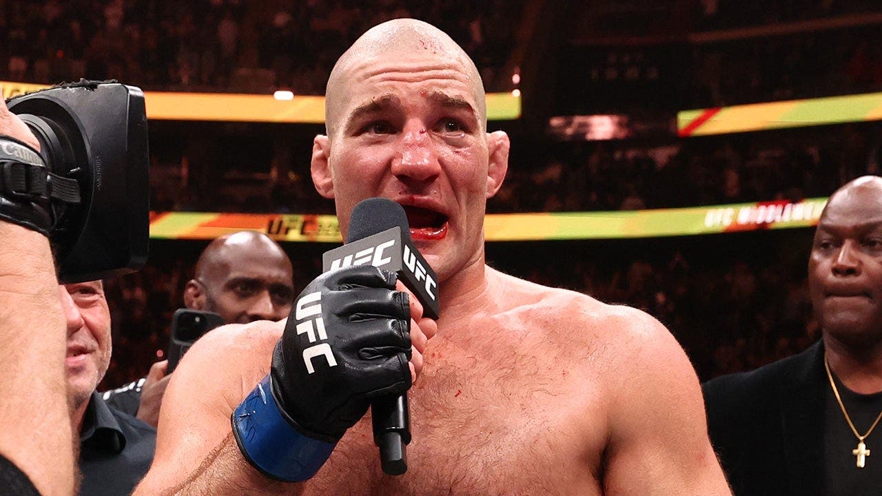 شون ستريكلاند يكشف عن إصابة في الكتف قبل الفوز المفاجئ في UFC 328