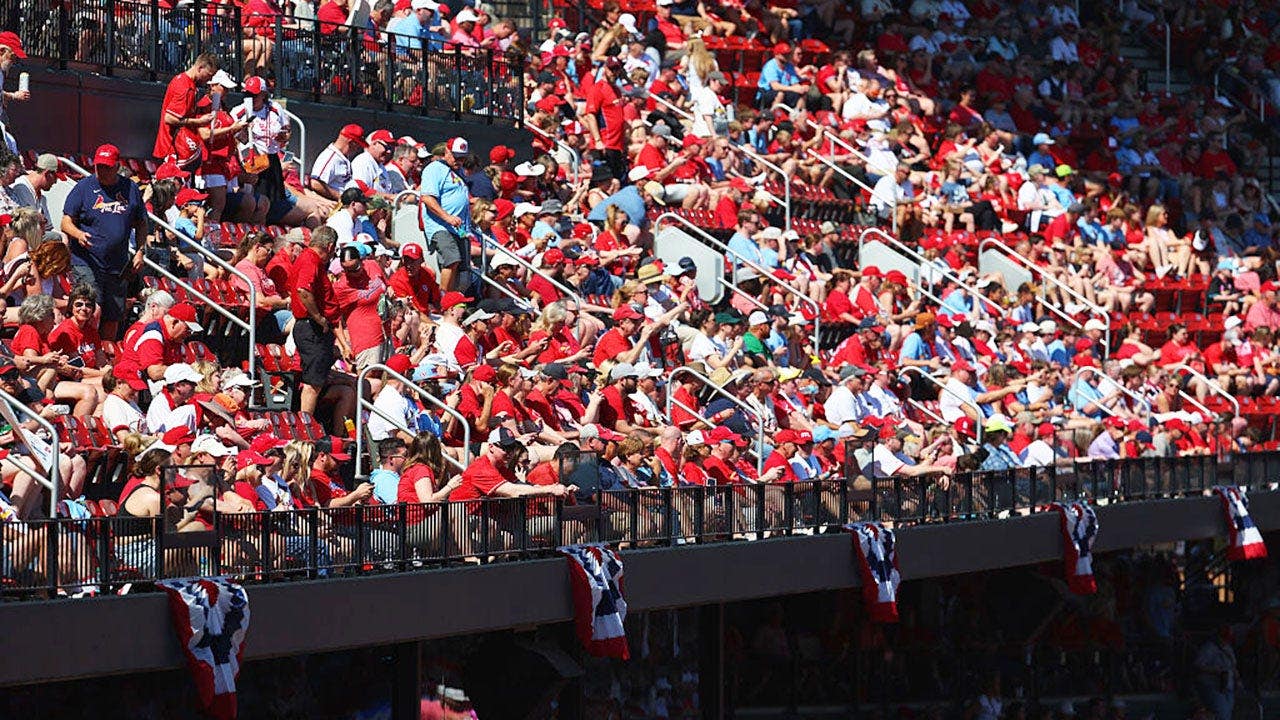 Harrowing video shows man trying to jump from Busch Stadium upper deck before fans intervene