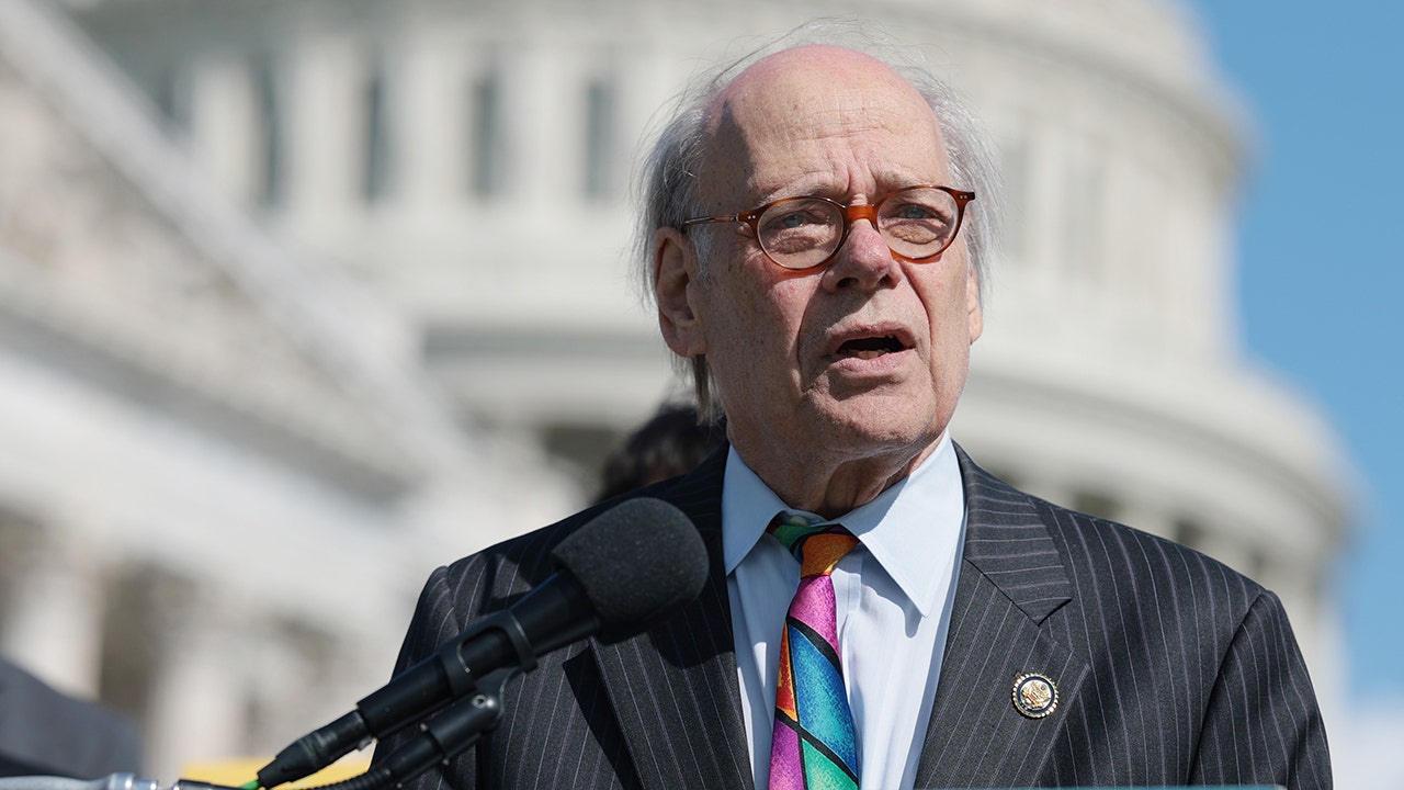 Redistricting Forces Longtime Progressive Champion Steve Cohen Out of Race