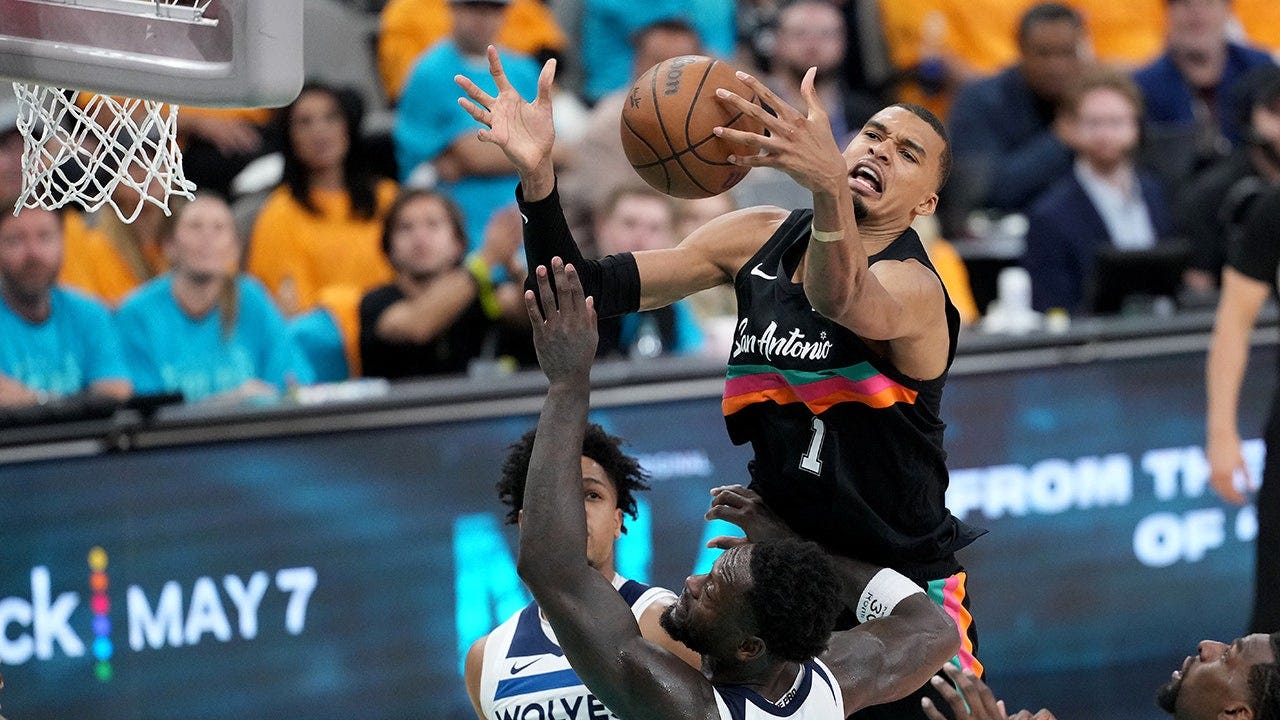 Wemby's Blocks Under Scrutiny as Timberwolves Coach Cries Goaltend