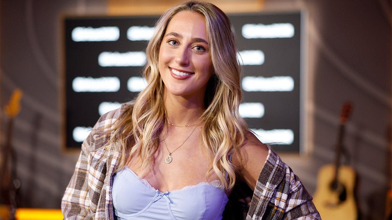Country star Ashley Cooke reveals rare heart condition that could kill her Country star Ashley Cooke reveals rare heart condition that could kill her