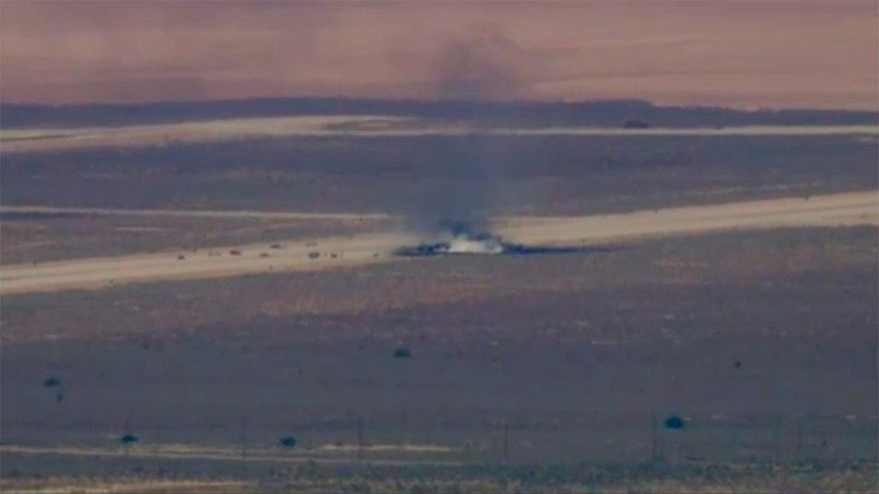 US Air Force B-52 bomber crashes shortly after takeoff at Edwards Air Force Base in California