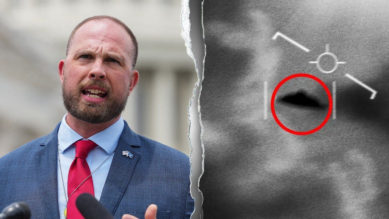 UFO whistleblower claims billions in secret spending hidden from Congress UFO whistleblower claims billions in secret spending hidden from Congress