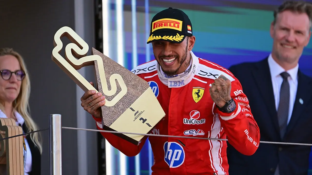 Formula One driver Lewis Hamilton tells Macklemore he is 'standing' in solidarity with him on Palestine