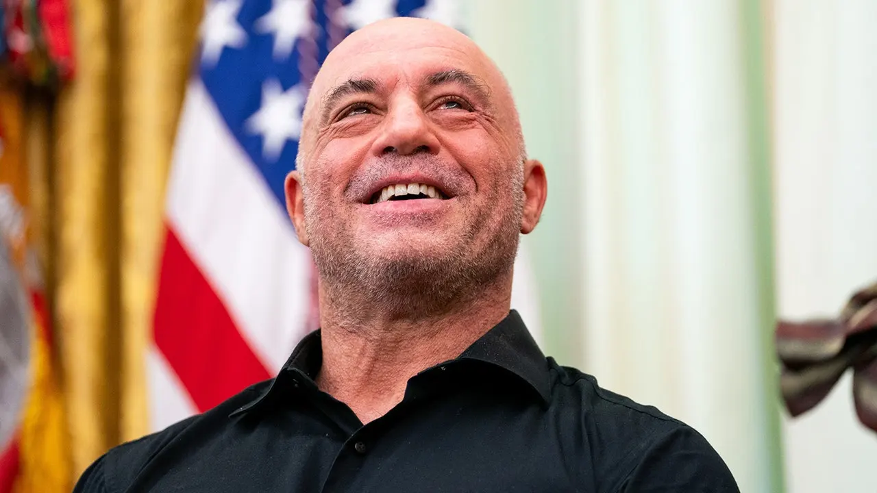 Joe Rogan claims former presidents threw ‘a lot of money’ at Spotify removal effort over COVID controversy Joe Rogan claims former presidents threw ‘a lot of money’ at Spotify removal effort over COVID controversy