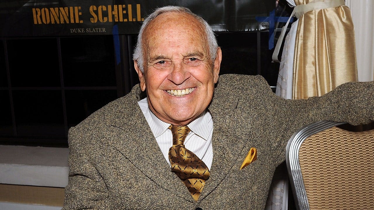 ‘Gomer Pyle: USMC’ star Ronnie Schell dead at 94 after decades-long career ‘Gomer Pyle: USMC’ star Ronnie Schell dead at 94 after decades-long career