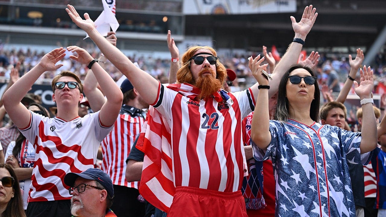 How ‘Take Me Home, Country Roads’ became the World Cup anthem of Team USA amid hot start How ‘Take Me Home, Country Roads’ became the World Cup anthem of Team USA amid hot start