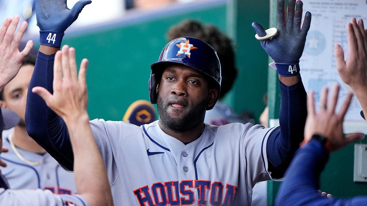 Houston Astros star Yordan Alvarez crushes home run, grand slam in historic first inning