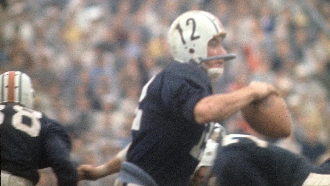 Former Auburn two-way star Bobby Hunt, Chiefs Super Bowl I starter, dead at 85 Former Auburn two-way star Bobby Hunt, Chiefs Super Bowl I starter, dead at 85