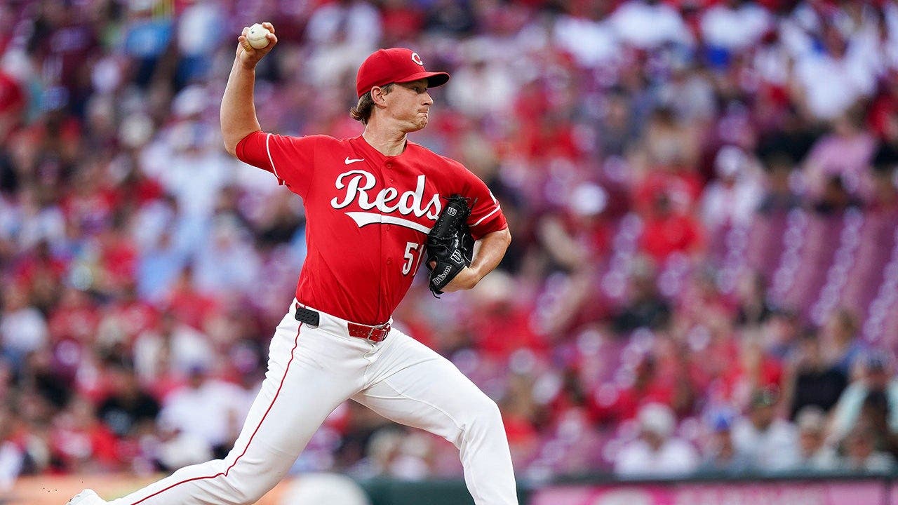Reds' moneyline pick offers value against Rockies despite Brady Singer's road ERA