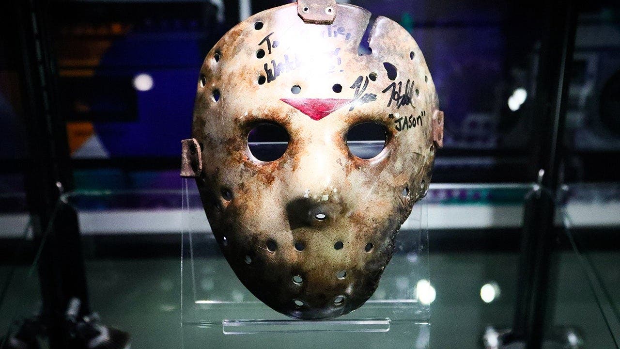 ‘Crystal Lake’ trailer reveals the ‘Friday the 13th’ origin story with Linda Cardellini as Pam Voorhees ‘Crystal Lake’ trailer reveals the ‘Friday the 13th’ origin story with Linda Cardellini as Pam Voorhees