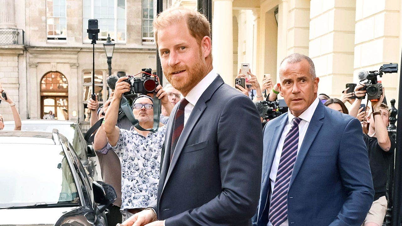 Prince Harry longs for his old royal life as America isn't what he expected, experts say