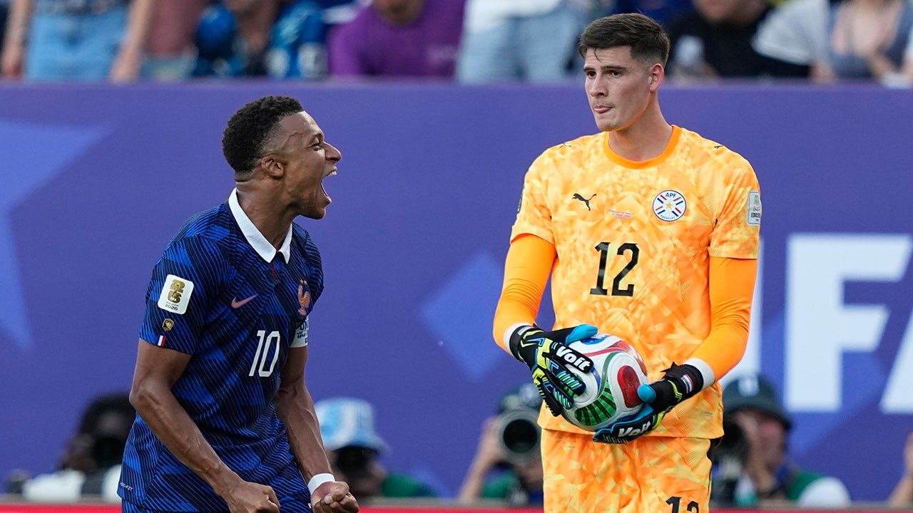 Paraguay goalie tosses ball at France’s Kylian Mbappé after World Cup showdown Paraguay goalie tosses ball at France’s Kylian Mbappé after World Cup showdown