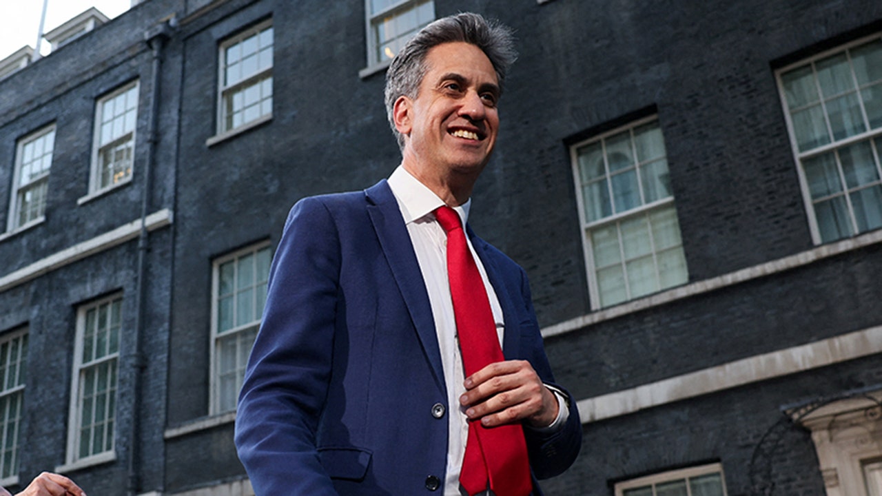 UK’s Burnham names Trump critic Ed Miliband foreign secretary as ex-Thatcher aide brands pick ‘disastrous’ UK’s Burnham names Trump critic Ed Miliband foreign secretary as ex-Thatcher aide brands pick ‘disastrous’