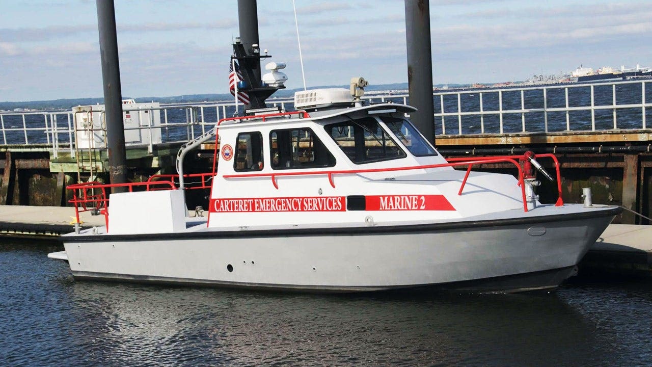 New York Harbor whale strike sinks fire rescue boat after July 4 celebrations New York Harbor whale strike sinks fire rescue boat after July 4 celebrations