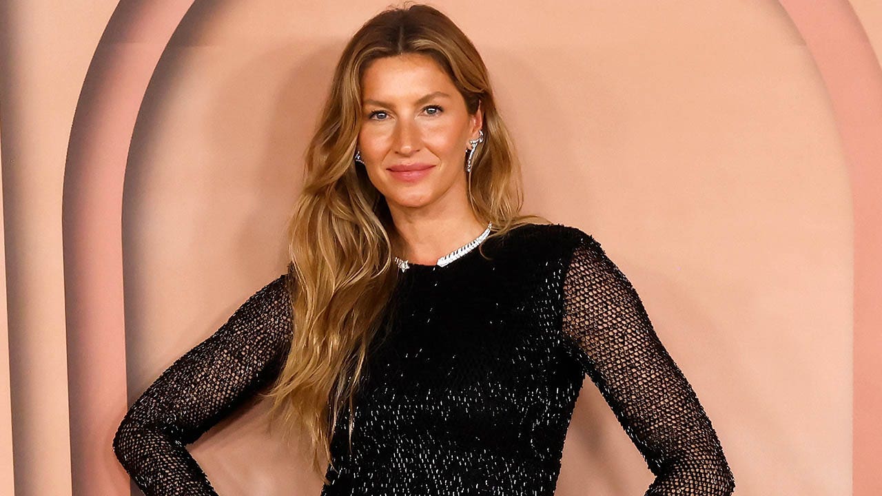 Gisele Bündchen stuns in white bikini as she shares rare glimpse of baby son during family getaway in Tahiti Gisele Bündchen stuns in white bikini as she shares rare glimpse of baby son during family getaway in Tahiti