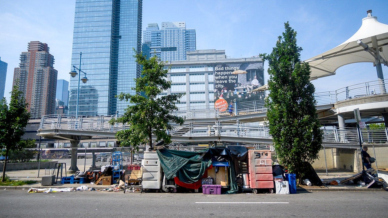 Mamdani s Encampment Policy Draws Criticism Near The Intrepid Museum 