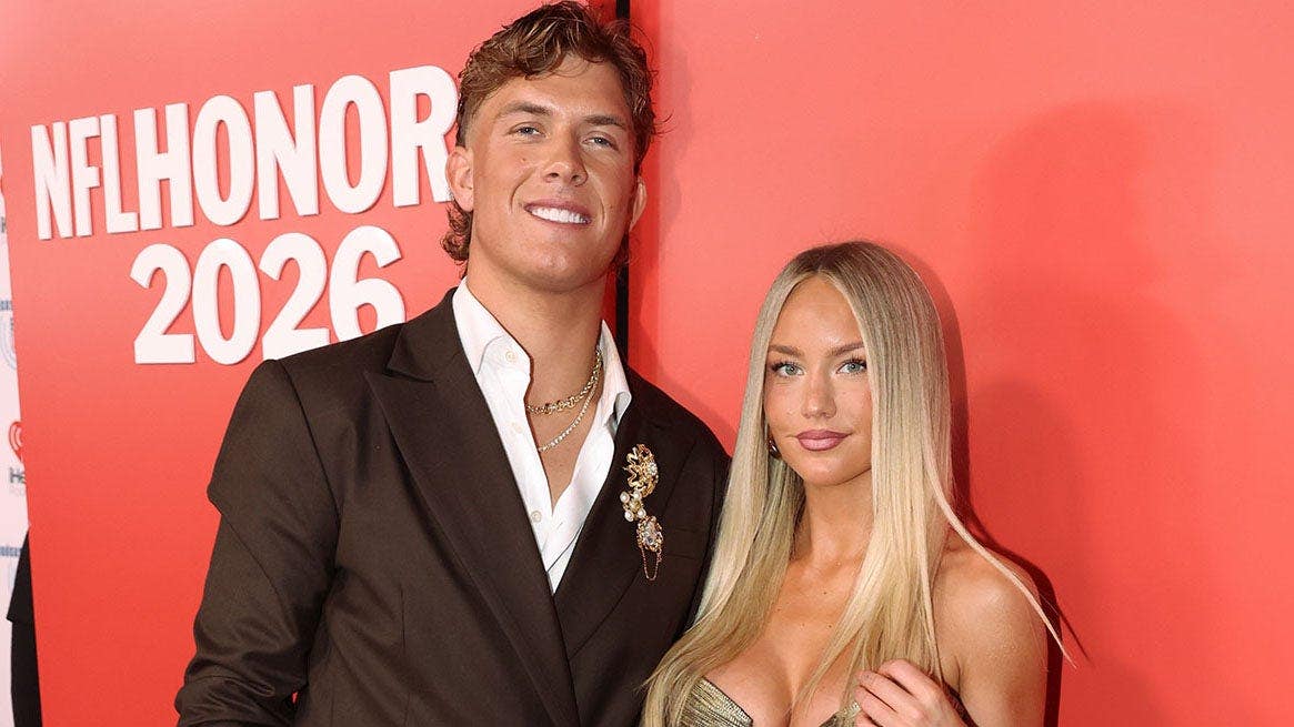 Jaxson Dart’s swimsuit model girlfriend gets patriotic, golfer Hailey Ostrom takes on Lake Powell & Bigfoot Jaxson Dart’s swimsuit model girlfriend gets patriotic, golfer Hailey Ostrom takes on Lake Powell & Bigfoot