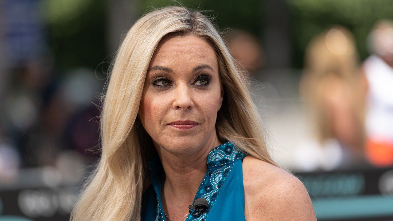 Kate Gosselin called a ‘monster’ in social media comments after son Collin announces memoir Kate Gosselin called a ‘monster’ in social media comments after son Collin announces memoir