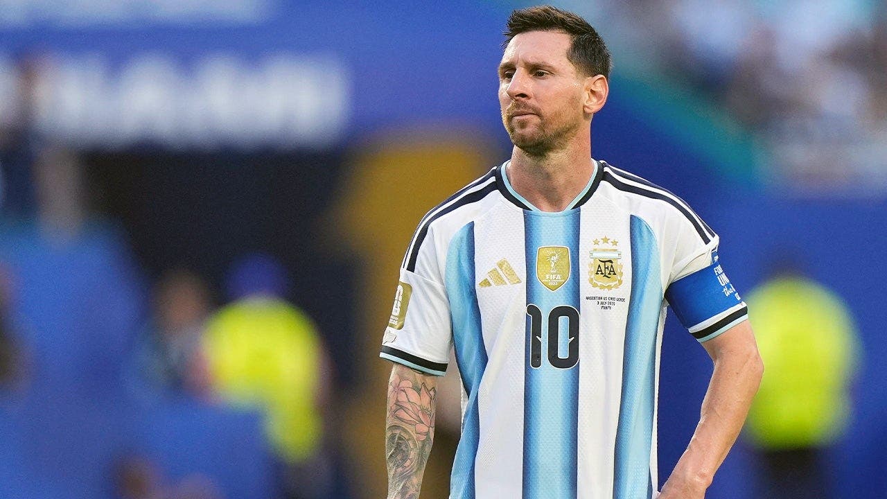 Messi, Argentina survive massive Cape Verde scare in World Cup knockout Messi, Argentina survive massive Cape Verde scare in World Cup knockout