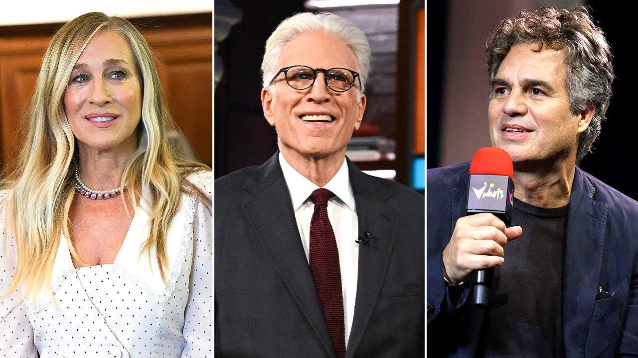 Hollywood celebrities crash America’s 250th birthday with a grim holiday warning about Trump Hollywood celebrities crash America’s 250th birthday with a grim holiday warning about Trump